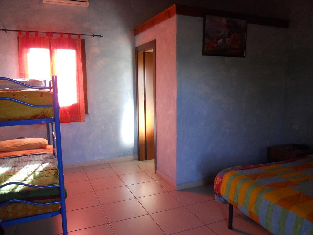 הוילה Sagama Agriturismo Su Nuratolu מראה חיצוני תמונה