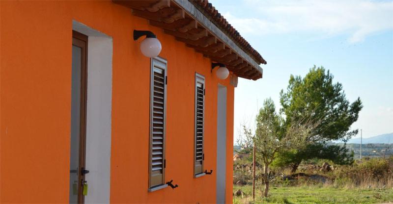 הוילה Sagama Agriturismo Su Nuratolu מראה חיצוני תמונה